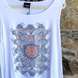 WALLPAPHER Stretch/Flowy Tank Top White/Blk/Coral